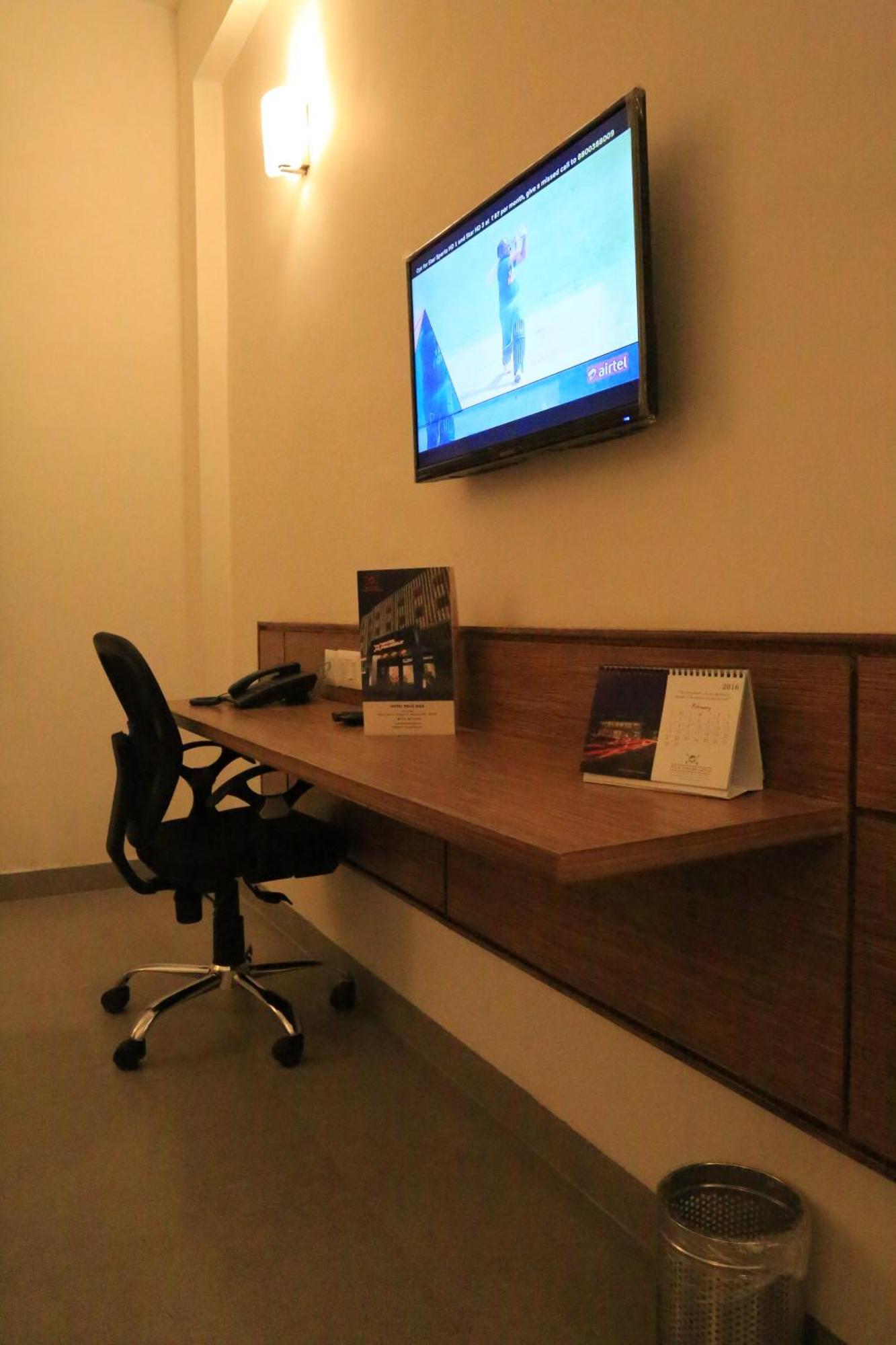 Max Hotels Jabalpur Rum bild