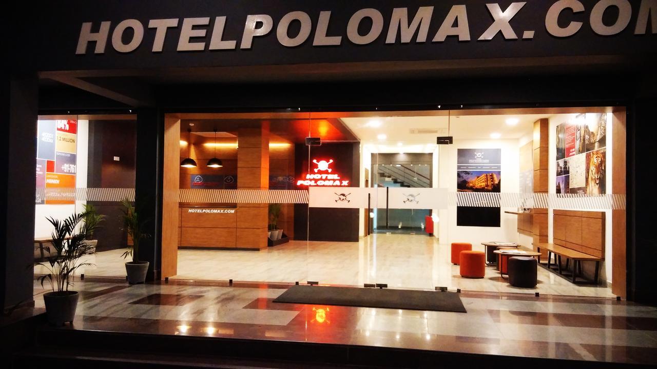 Max Hotels Jabalpur Exteriör bild